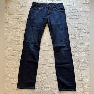 MAVI Slim Straight - Marcus (30x32)